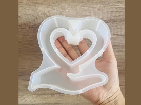 Molde silicona florero hidroponico corazon con mano